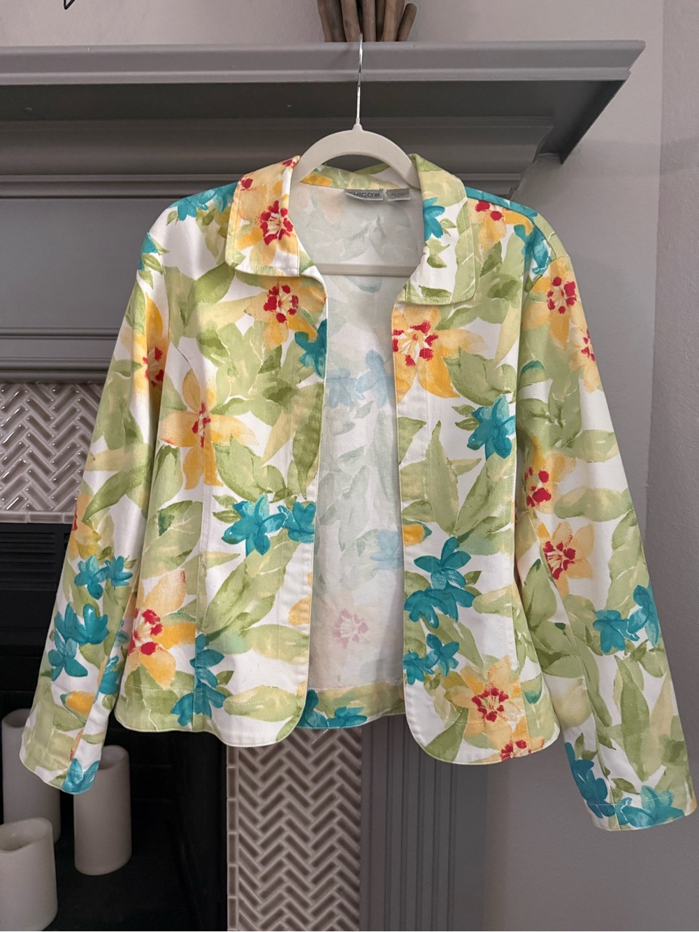 Chico's Floral Watercolor Open-Front Blazer in White, Green & Blue